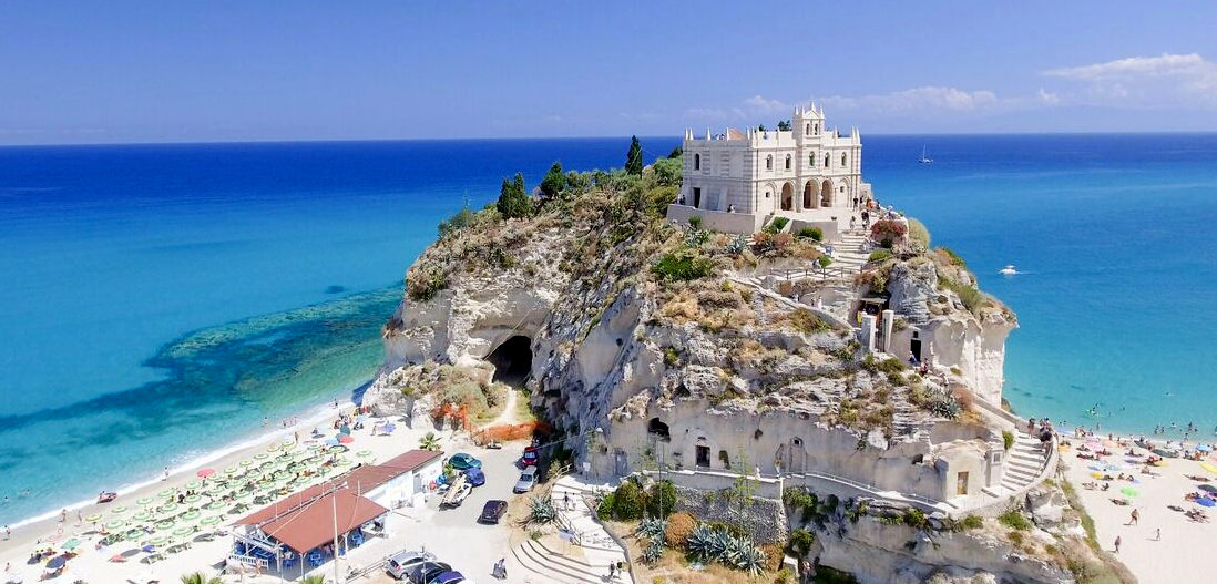 Tropea – Italy’s Hidden Coastal Paradise on the Tyrrhenian Sea